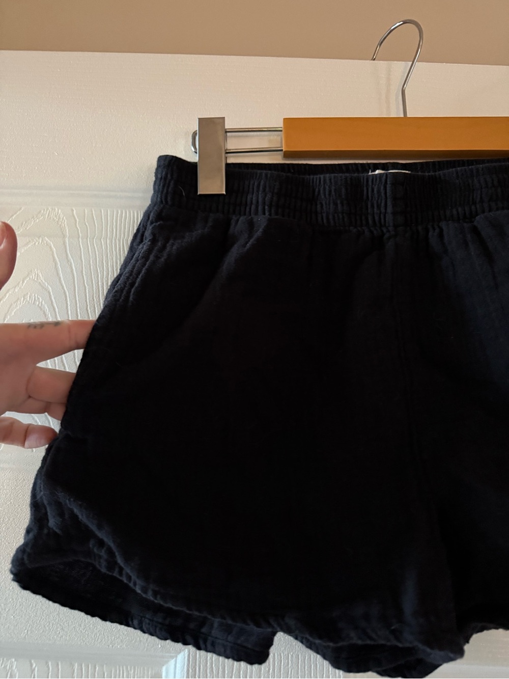Wilfred Cotton Black Athletic Shorts with Elastic Waistband XS - Picture 2 of 6